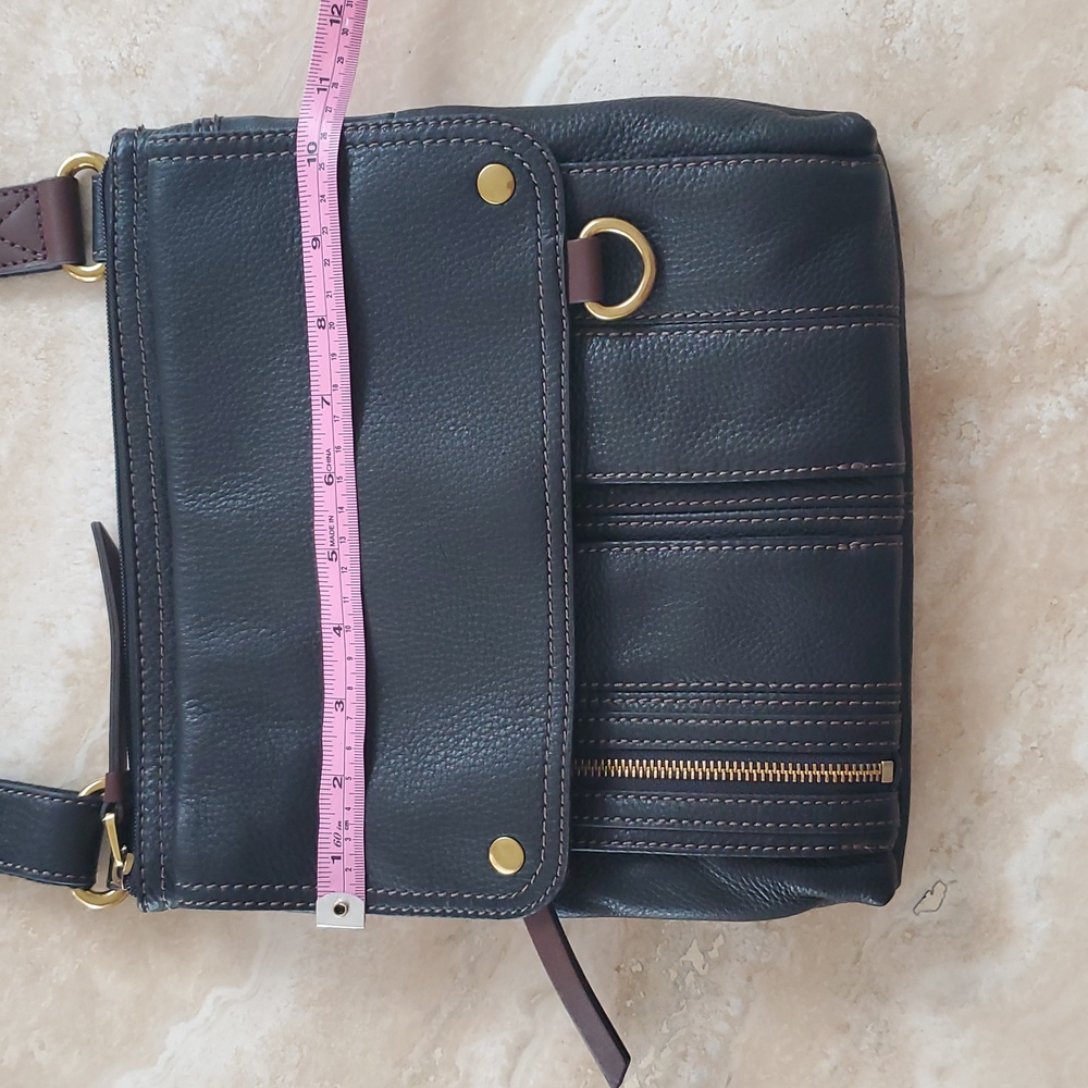NEW FOSSIL CROSSBODY MESSENGER BAG BLACK W/ BROWN ACCENTS - Picture 7 of 11
